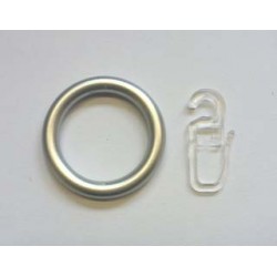 Ring in der Farbe Chrom/Silber matt